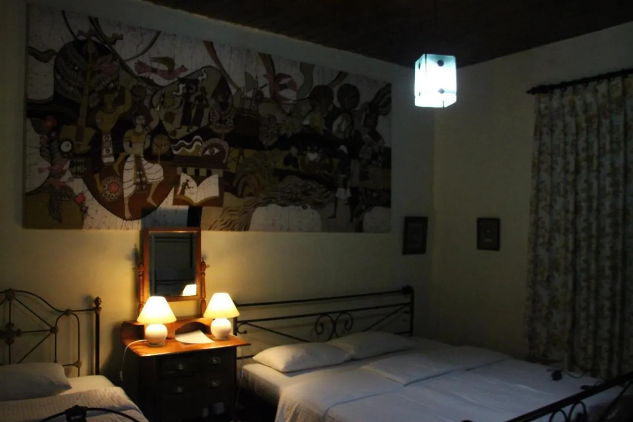 Senani Colonial Holiday Bungalow Nuwara Eliya Villa